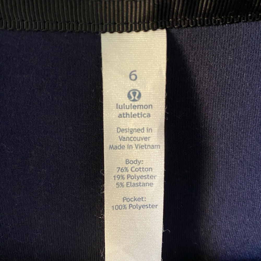 Lululemon jacket - Picture 4 of 4